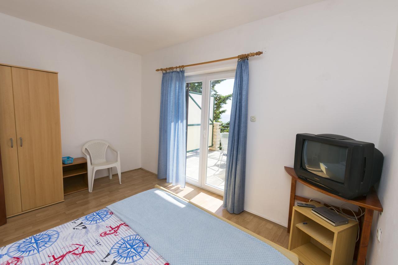 Apartments Ksenija พรีมอชเตน ภายนอก รูปภาพ