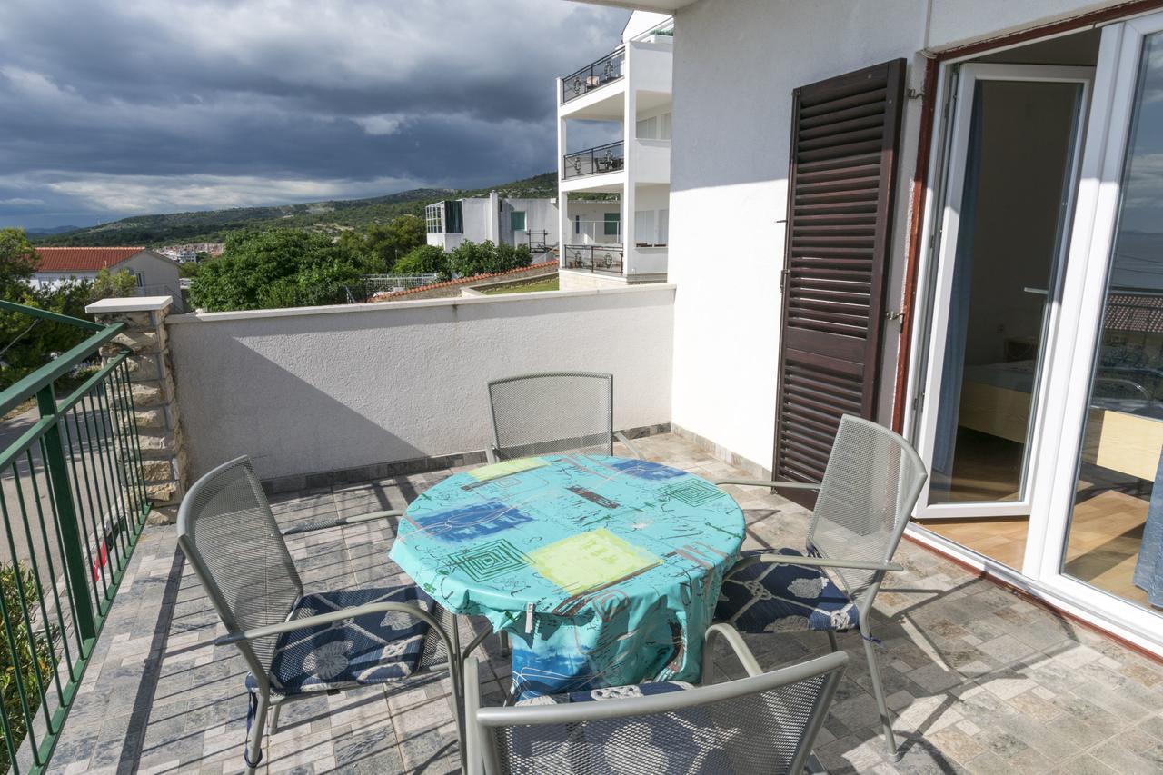 Apartments Ksenija พรีมอชเตน ภายนอก รูปภาพ